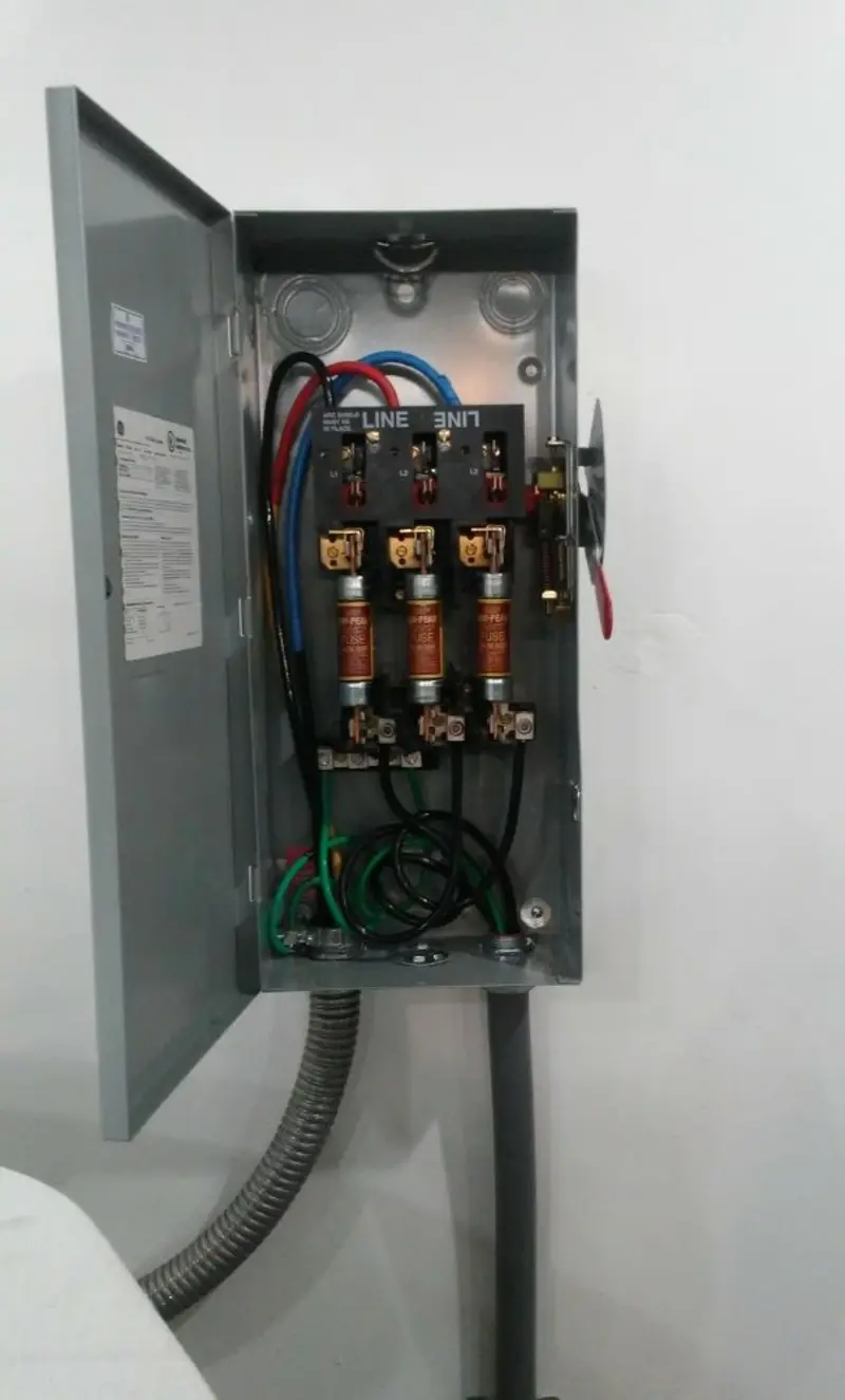 Three-phase disconnect switch installed for Electrical Wiring & Rewiring in San Marcos